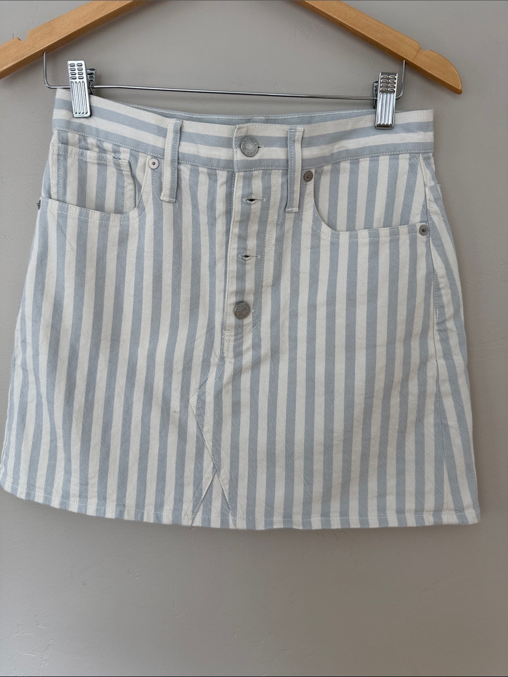 Bundle of 2 Madewell Vertical Light Blue and  Striped Skirt 27  T-shirt size XS